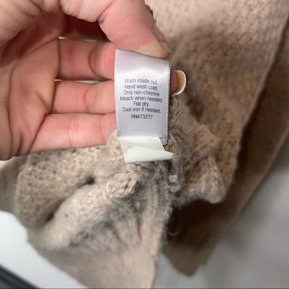 JENNIFER LOPEZ Pink Oversized Cowl Neck Sweater XS - Picture 8 of 8